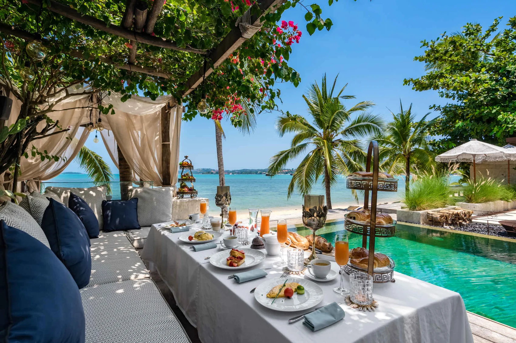 Odyssey Luxury Beachfront Mansion overlooking the sea in Koh Samui
